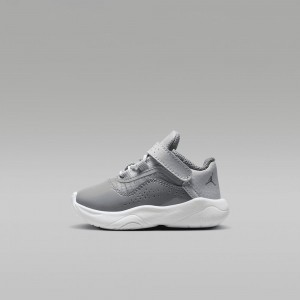 Nike Jordan 11 CMFT Low Skor Barn Grå Vita Grå | 397-HGWINV